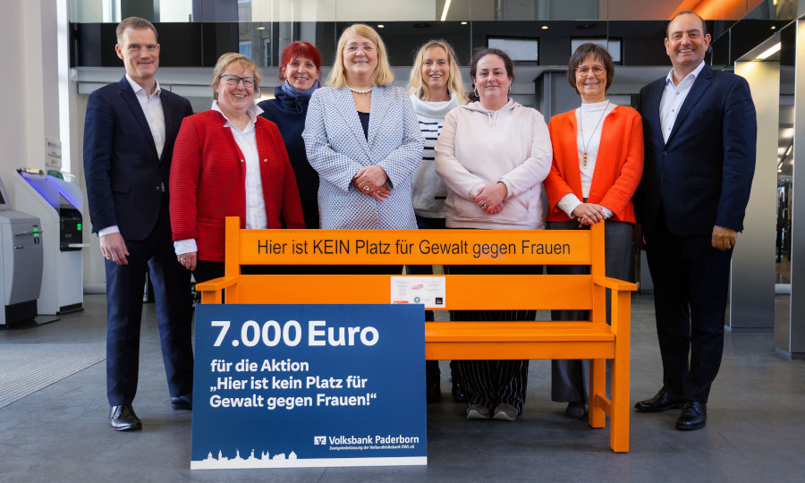 Orange Bank setzt Zeichen gegen Gewalt an Frauen Orange Bank setzt Zeichen gegen Gewalt an Frauen